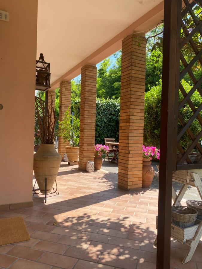 Casa San Bartolo - Pesaro Baia Flaminia Lägenhet Exteriör bild