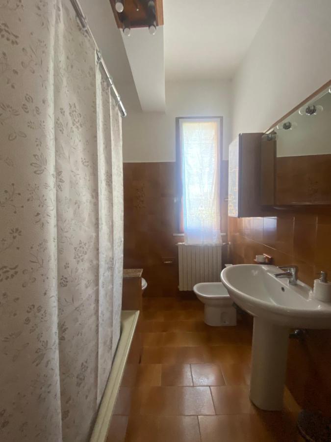 Casa San Bartolo - Pesaro Baia Flaminia Lägenhet Exteriör bild